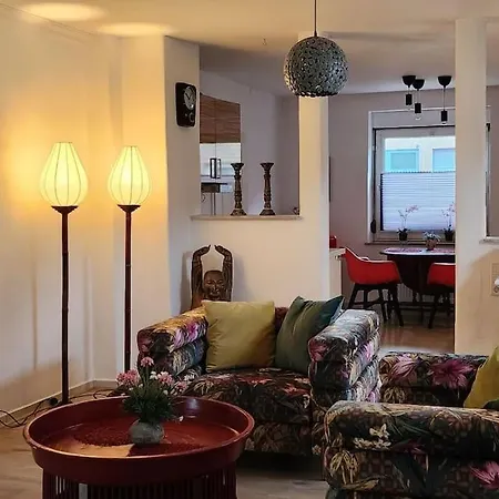 A La Maison Nah *